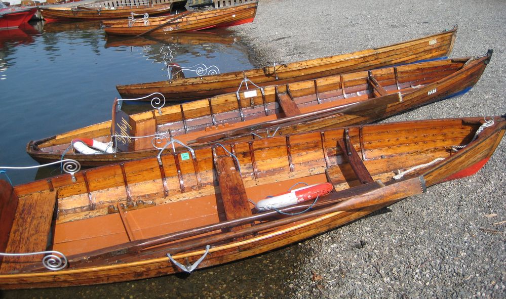 boats on windermere.JPG