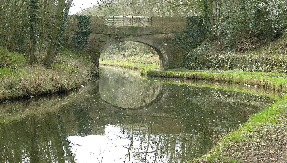 Canal bridge 1.jpg