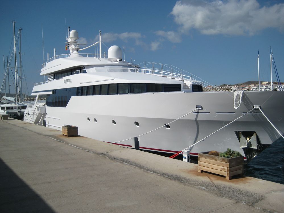 Boat in Gulf Del sur.JPG