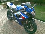 Suzuki GSXR 750.jpg