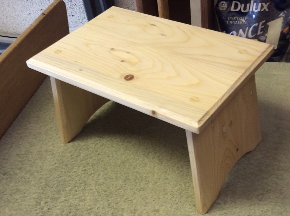 Footstool #7 ~ Galina Gopsodinov