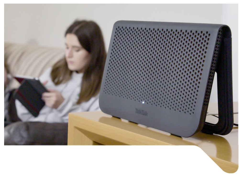 Wi-Fi Hub Wide 4.jpg