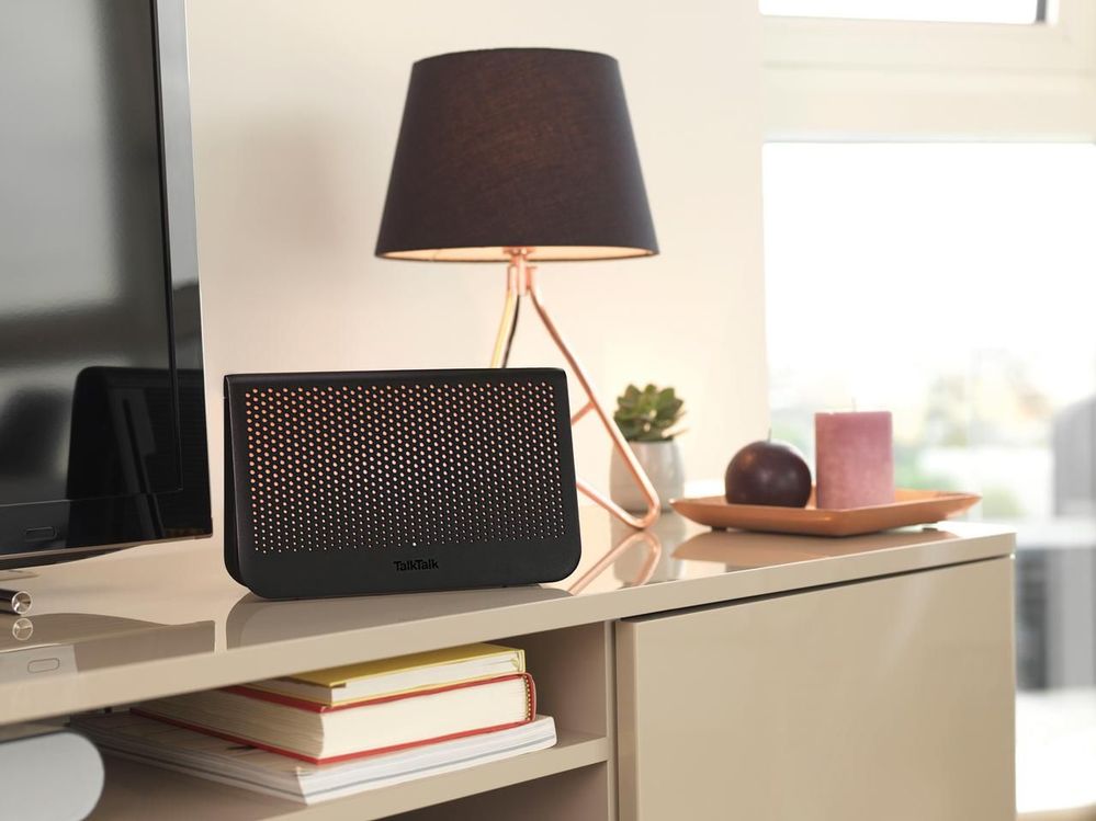 TTWFH05 Wi-Fi Hub Lifestyle Living Room 1 (1).jpg