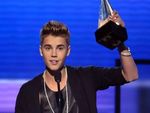 ap_bieber_ac_121118_mn.jpg
