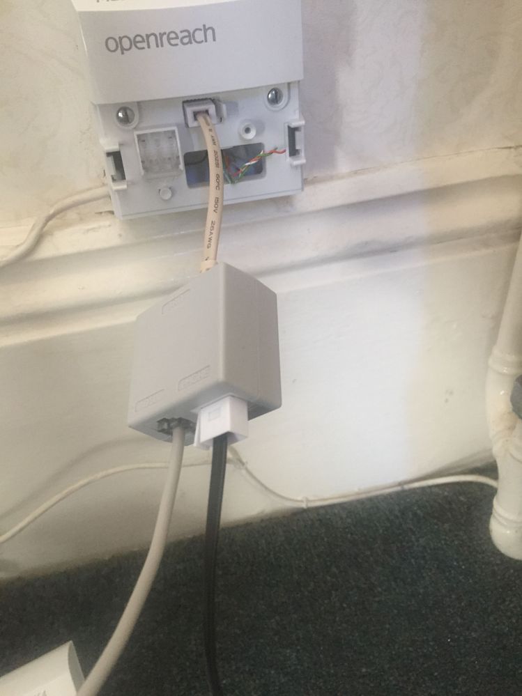 phone / router and filter into test socket